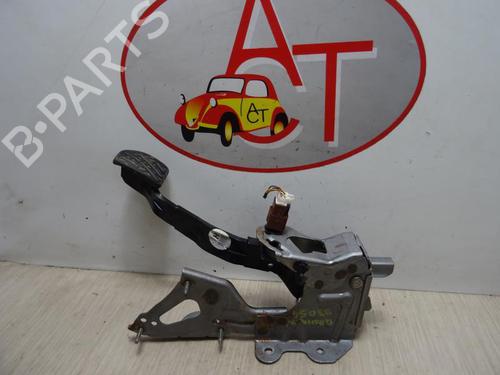break-pedal-nissan-qashqai-qashqai-2-i-j10-nj10-jj10e-15-dci-46501br95a-2006-2007-2008-2009-2010-2011-2012-2013-2014-12965967 main image