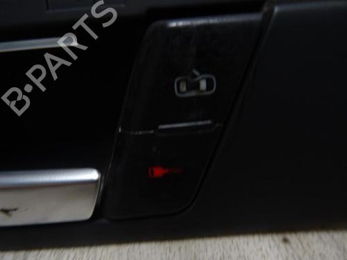 Used Front left interior door handle AUDI A4 B6 (8E2) 2.5 TDI quattro (180 hp) 28333907