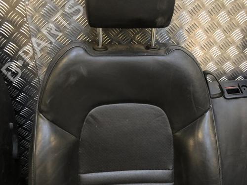 Seats set PEUGEOT 407 Coupe (6C_) 2.7 HDi | BP31921584C78