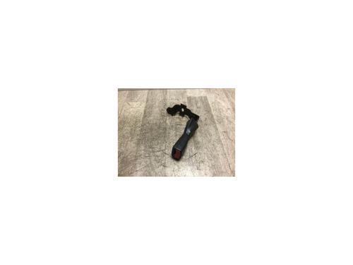 Seat buckle TOYOTA AVENSIS (_T25_) 2.0 D-4D (CDT250_, CDT250R) BP20625628I32