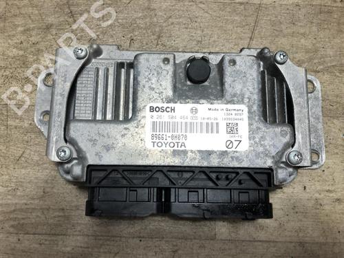 Used Engine control unit (ECU) PEUGEOT 107 (PM_, PN_) 1.0 (68 hp) 15968190