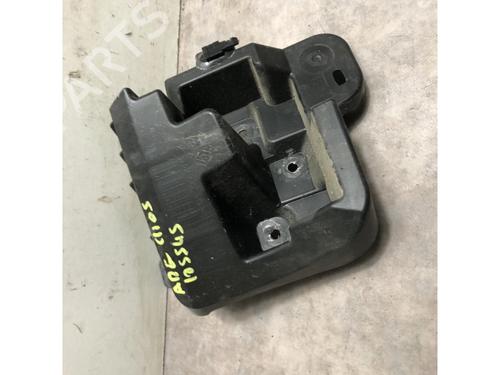 Used Rear bumper bracket RENAULT CLIO V (B7_) 1.0 TCe 100 (B7MT) (101 hp) 22396225