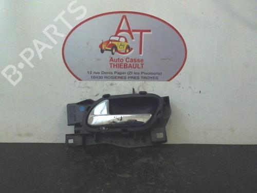 Used Front left interior door handle PEUGEOT 407 (6D_) 1.8 (6D6FZB) (116 hp) 12970240