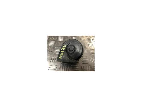 Horn NISSAN PRIMASTAR Van (X83) 2.0 dCi 115 (114 hp) 26328097
