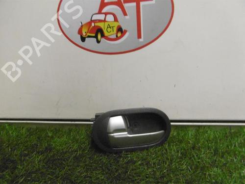 Türgriff vorne links innen für MITSUBISHI COLT VI (Z3_A, Z2_A) 1.3 (Z21A) (95 hp) 12967659