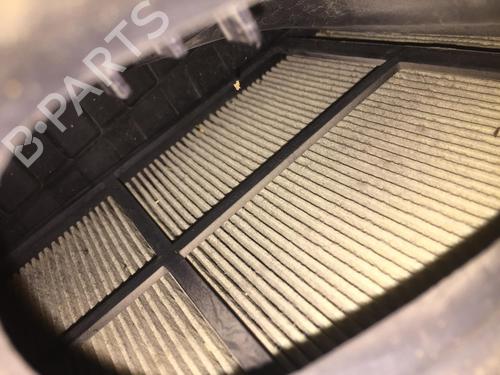 Used Air filter box RENAULT SCÉNIC III (JZ0/1_) 1.5 dCi (110 hp) 28601649