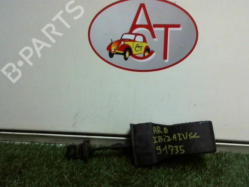 Used Hinge/Door check strap SEAT IBIZA IV (6J5, 6P1) 1.4 TSI (150 hp) 25799579