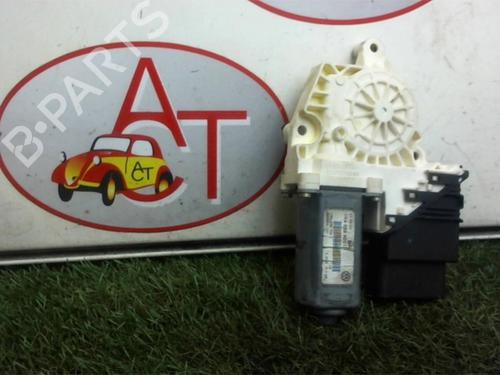 Rudehejsemotor bagstkærm venstre VW GOLF V (1K1) 1.9 TDI | BP29701631E23 