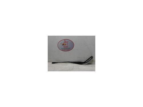 Used Front windshield wiper arm BMW 1 (E87) 116 i (115 hp) 15968398