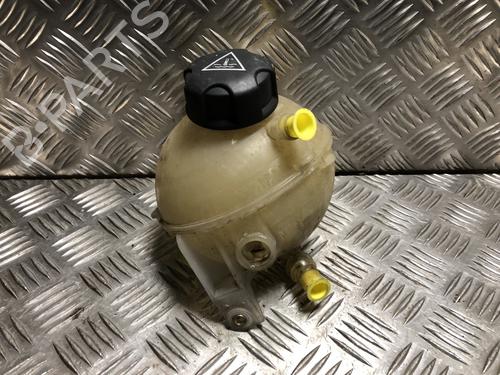 Ekpansionstank PEUGEOT 3008 I MPV (0U_) 1.6 THP (156 hp) 32982531