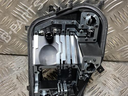 Nummerpladelys DACIA SANDERO III 1.0 TCe 90 (91 hp) 31246146