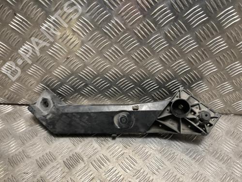Used Front bumper bracket Front bumper bracket RENAULT TRAFIC III Van (FG_) 1.6 dCi 95 (FGMJ, FGMR) (95 hp) 40450327 40450327