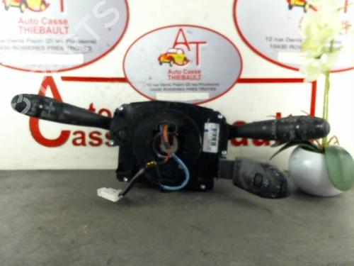 Used Steering column stalk PEUGEOT 207 (WA_, WC_) 1.4 HDi (68 hp) 31202881