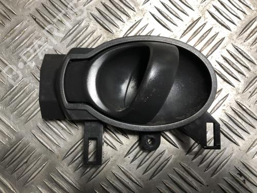 Used Rear left interior door handle NISSAN JUKE (F15) 1.5 dCi (110 hp) 32982539