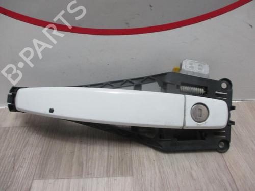 Used Front left exterior door handle OPEL CORSA D (S07) 1.3 CDTI (L08, L68) (75 hp) 13267956