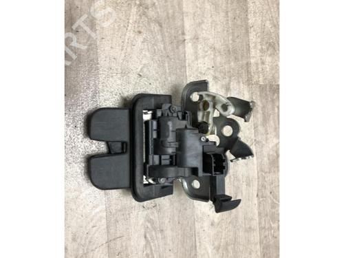 Tailgate lock AUDI A3 Sportback (8PA) 2.0 TDI quattro | BP28287583C101 