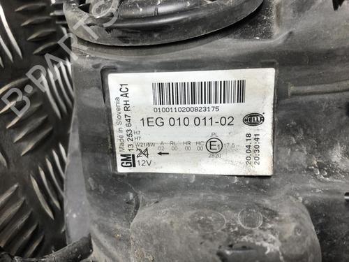 Right headlight OPEL ASTRA J (P10) 1.7 CDTI (68) | BP31198162C29