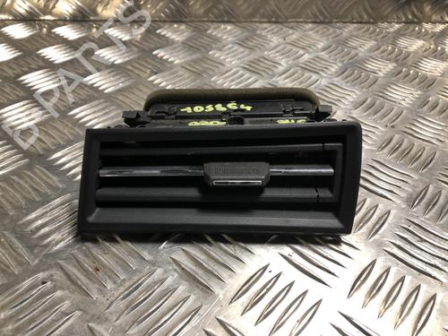 Difusor / Saída de ar SEAT ARONA (KJ7, KJP) 1.0 TSI (116 hp) 31244918