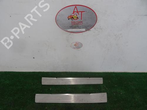 Trittbrett für CITROËN C4 Picasso I MPV (UD_) 1.6 HDi (109 hp) 13136281