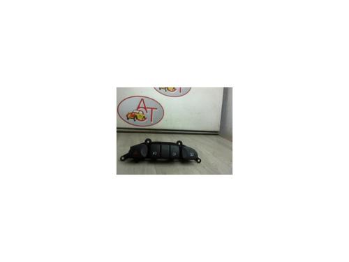 Used Switch HYUNDAI H-1 / STAREX Bus (A1) 2.5 TCi (99 hp) 20618530