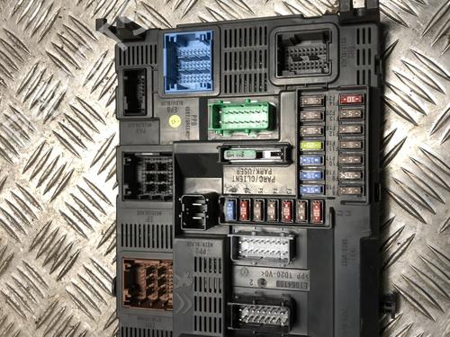 Used Fuse box PEUGEOT 208 I (CA_, CC_) 1.6 GTi (200 hp) 31245513