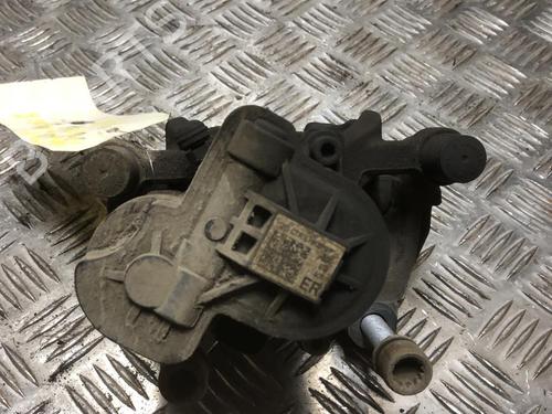 Left rear brake caliper VW TOURAN (5T1) 2.0 TDI | BP31202310M107