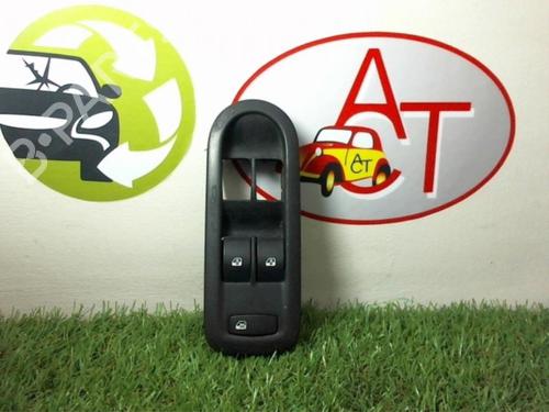 Used Left front window switch RENAULT MEGANE II (BM0/1_, CM0/1_) 1.9 dCi (BM0G, CM0G) (120 hp) 12963430
