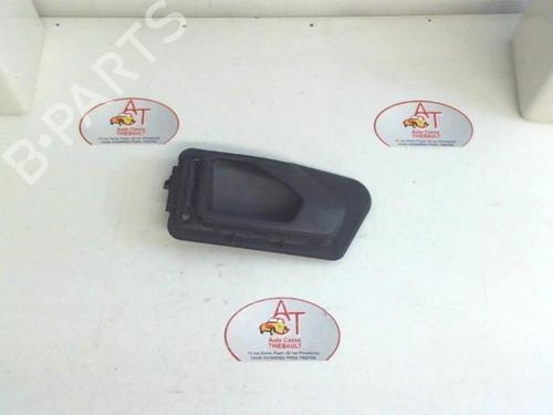 Høyre foran invendig håndtak PEUGEOT 306 Hatchback (7A, 7C, N3, N5) 1.9 D | BP12970351I14 