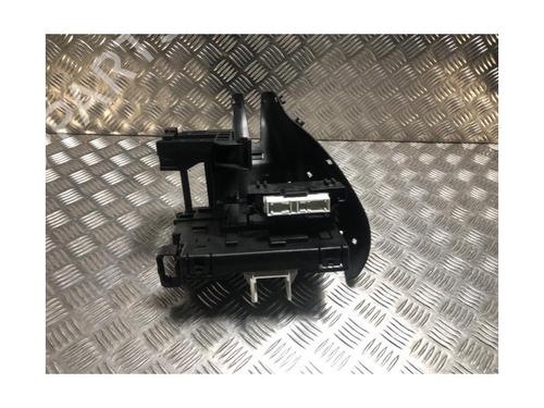 Fuse box VW GOLF VII (5G1, BQ1, BE1, BE2) 1.6 TDI | BP27726816E1