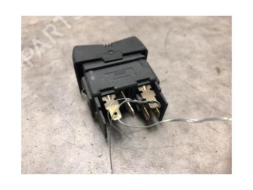 Switch TOYOTA YARIS (_P13_) 1.5 Hybrid (NHP130_, NHP130) | BP20633473I30 