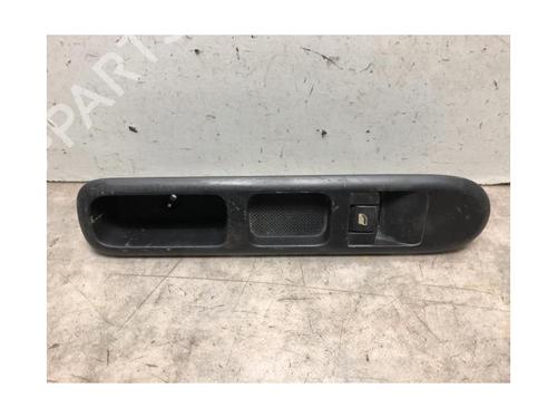 Right front window switch PEUGEOT 5008 (0U_, 0E_) 1.6 HDi | BP20634876I26 