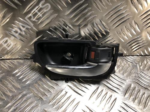 Used Rear right interior door handle TOYOTA AURIS (_E18_) 1.2 (NRE185_, NRE185R) (116 hp) 21774305
