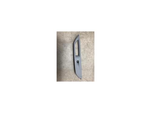 Used Right front window switch PEUGEOT 3008 II SUV (MC_, MR_, MJ_, M4_) 1.2 THP/ PureTech 130 (MRHNSM, MRHNSU, MRHNSJ, MRHNYW,... (131 hp) 20622725