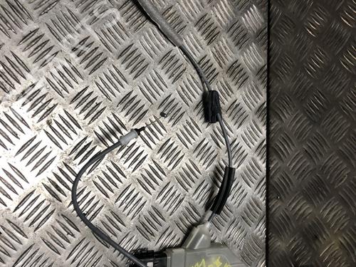 Used Rear left lock PEUGEOT 2008 II (UD_, US_, UY_, UJ_, UR_, UC_) 1.2 PureTech 130 (USHNS, URHNS) (130 hp) 32509858