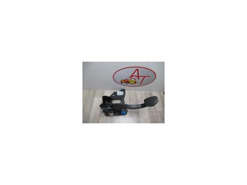 Pédale d'embrayage PEUGEOT 508 SW I (8E_) 2.0 HDi (140 hp) 12967073