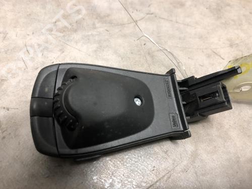 Switch RENAULT MEGANE IV Hatchback (B9A/M/N_) 1.6 dCi 130 (B9A4) | BP20620383I30