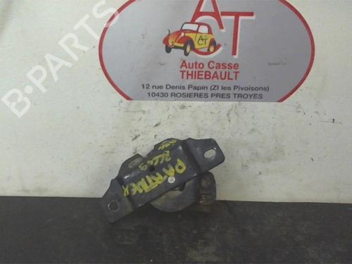 Used Tailgate lock PEUGEOT PARTNER Box Body/MPV (5_, G_) 1.6 HDi 75 (75 hp) 13261968