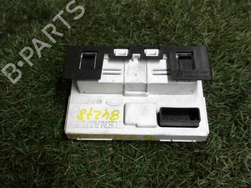 Multifunctionele display RENAULT MEGANE II (BM0/1_, CM0/1_) 1.5 dCi (BM02, BM13, BM2A, CM02, CM13) | BP12983717C48 