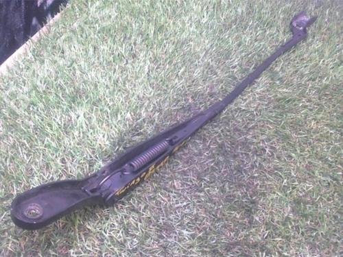 Used Front windshield wiper arm RENAULT TWINGO II (CN0_) 1.2 16V (CN04, CN0B) (75 hp) 22790957