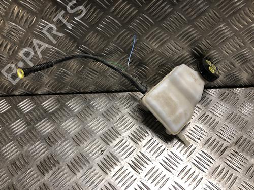 Used Brake fluid reservoir Brake fluid reservoir CITROËN BERLINGO Box Body/MPV (K9) PureTech 110 (110 hp) 33429543 33429543