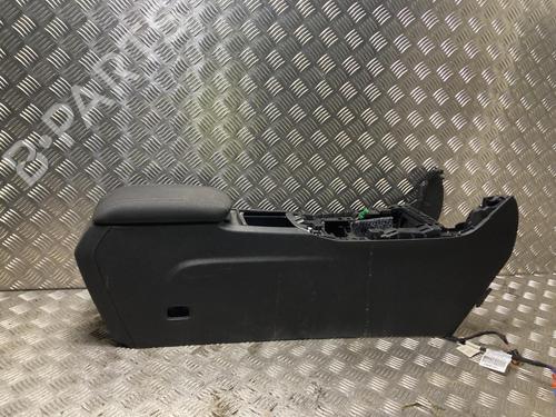 Console central PEUGEOT 308 II (LB_, LP_, LW_, LH_, L3_) 1.2 THP 130 (131 hp) 33052308