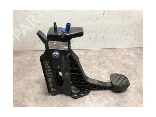 Clutch pedal VW NEW BEETLE Convertible (1Y7) 1.9 TDI | BP20622426I13