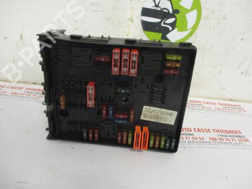 Fuse box VW GOLF V (1K1) 1.9 TDI | BP29703695E1 