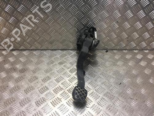 Used Clutch pedal AUDI A1 (8X1, 8XK) 1.6 TDI (105 hp) 31185818