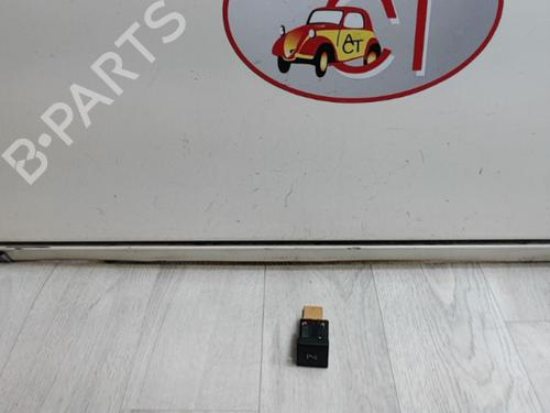 Used Switch VW GOLF VI (5K1) 1.6 TDI (105 hp) 23109429