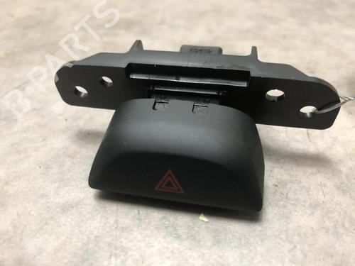Used Warning switch NISSAN PULSAR Hatchback (C13) 1.5 dCi (110 hp) 20621219