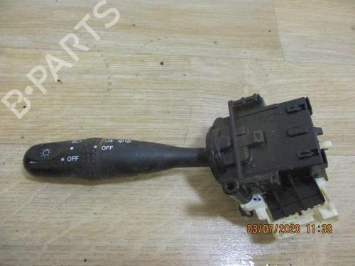 Used Switch SUZUKI GRAND VITARA II (JT, TE, TD) 1.9 DDiS All-wheel Drive (JT419, TD44, JB419WD, JB419XD,... (129 hp) 13280951