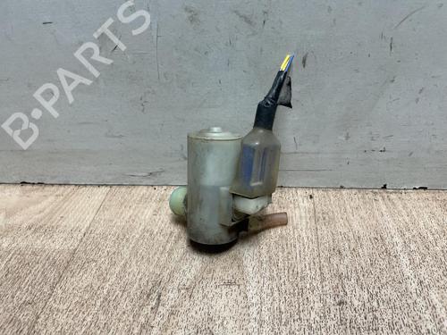 Used Washer pump SUZUKI SWIFT III (MZ, EZ) 1.3 DDiS (RS413D) (69 hp) 20619690