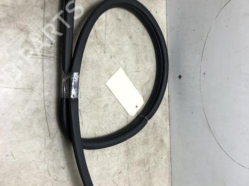 Used Rubber door seal SUZUKI SWIFT III (MZ, EZ) 1.3 DDiS (RS413D) (75 hp) 20622501