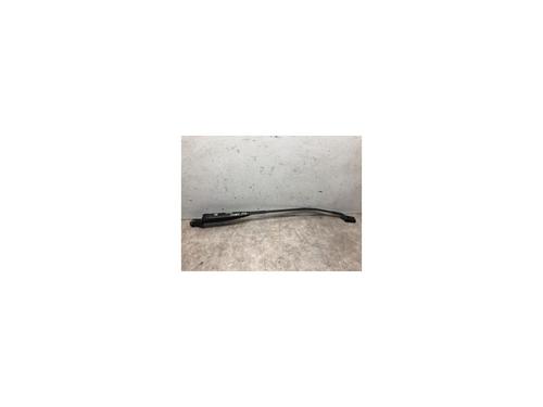 Used Front windshield wiper arm FIAT 500 (312_) 1.2 LPG (312AXA1A) (69 hp) 23036177